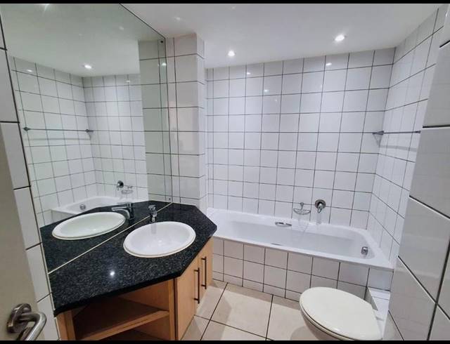 2 BEDROOM APARTMENT FOR SALE IN CLAREMONT UPPER